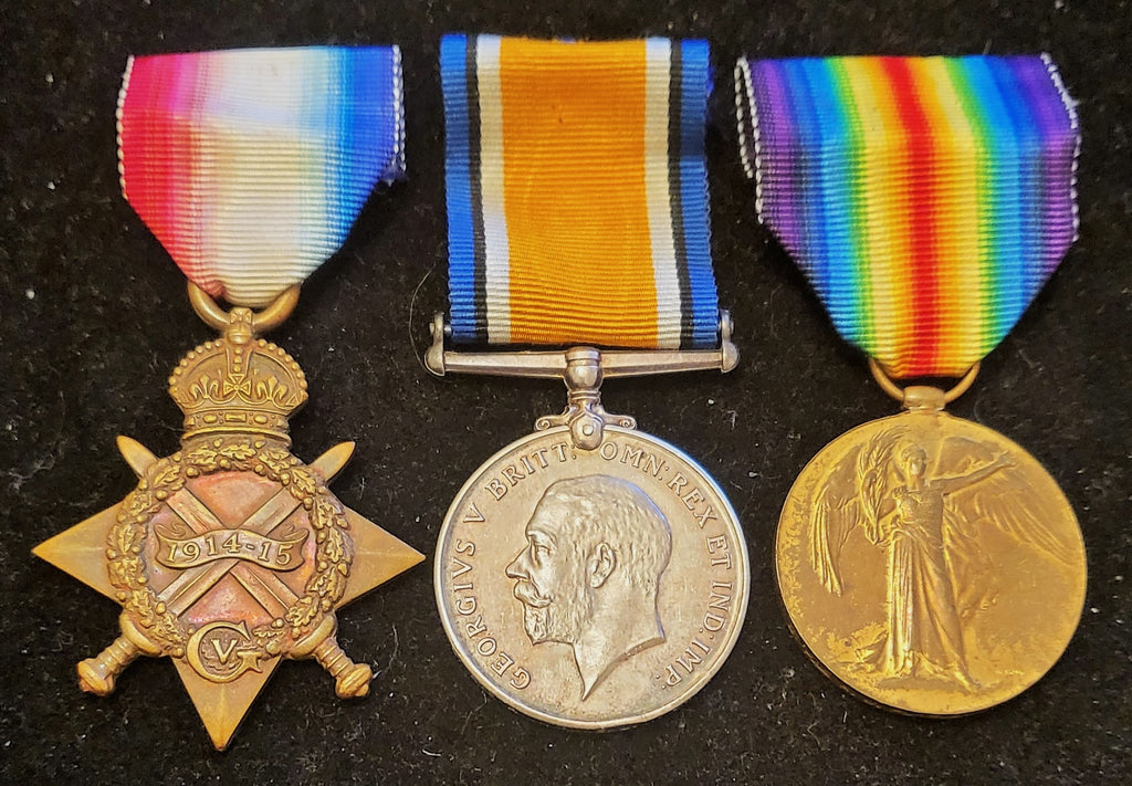 P6. Trio: 1914/15 star, British War and Victory Medal all correctly im ...